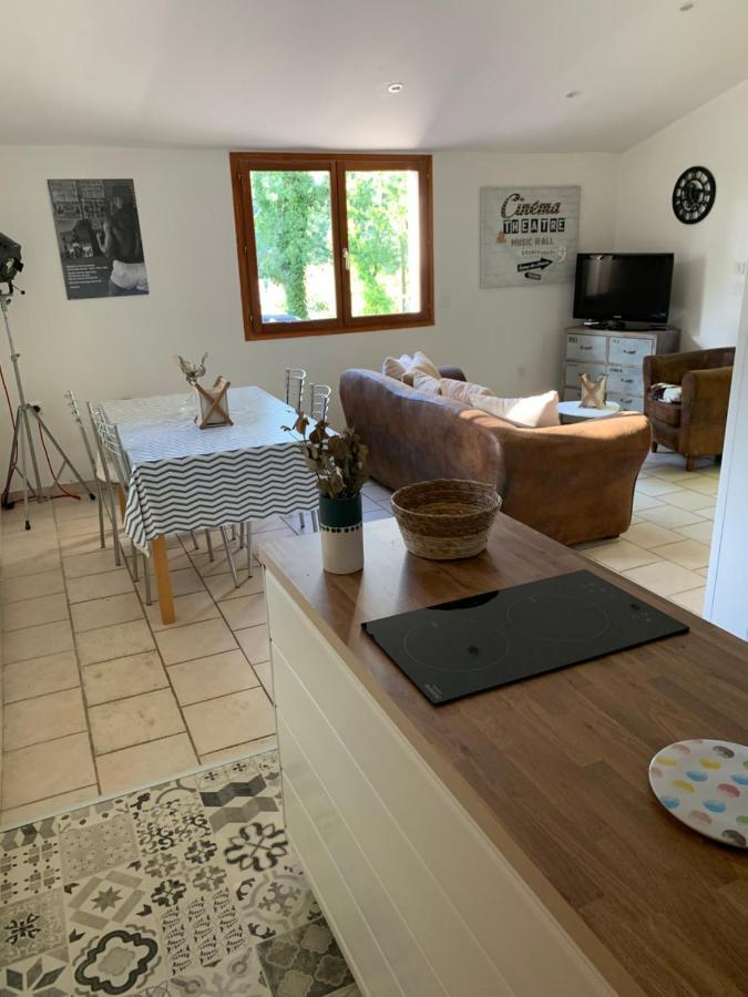 Logement Mabouya Daire Brignoles Dış mekan fotoğraf