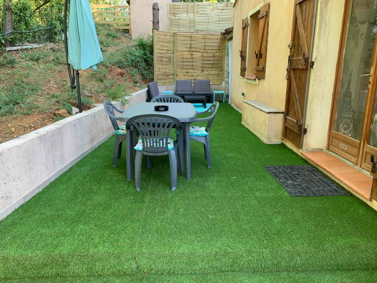 Logement Mabouya Daire Brignoles Dış mekan fotoğraf